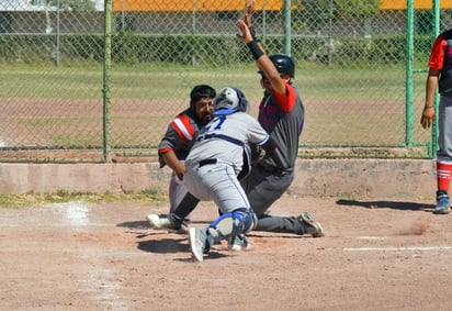 Ayer llegó a su fin la temporada regular de la Liga de Softbol Industrial y Comercial; hoy se ponen en marcha los playoffs.