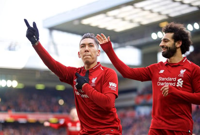 El brasileño Roberto Firmino anotó un doblete ante Burnley para contribuir en la victoria del Liverpool. (Especial)