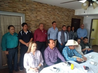 Pidieron reconsiderar su posición y lo designe como candidato oficial a la presidencia municipal de Lerdo. (EL SIGLO DE TORREÓN) 