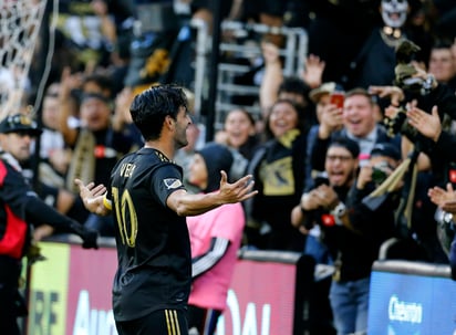 El mexicano Carlos Vela tuvo una tarde soñada ayer con su equipo, Los Ángeles, en la MLS.