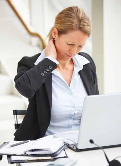 Ante este panorama de estrés laboral y presión entre las mujeres, principalmente se han impulsado políticas laborales flexibles con el fin de impulsar el crecimiento de las mujeres. (ARCHIVO)