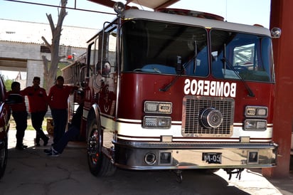 Bomberos de Matamoros tienen descompuesta la Unidad de Ataque Rápido. Están por repararla, dice comandante. (EL SIGLO DE TORREÓN)