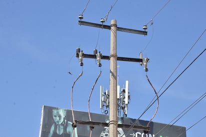 En días pasados, la Comisión Federal de Electricidad cortó el suministro de energía eléctrica a oficinas centrales, dos sucursales y dos bombas del Sistema Municipal de Aguas y Saneamiento. (FERNANDO COMPEÁN)