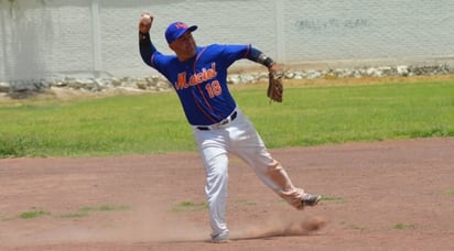 Además de la acción sobre el diamante, se vivirá una fiesta con comida, bebida y música en vivo, a cargo de dos renombradas bandas.