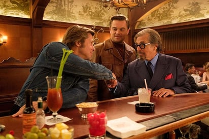 Tráiler. Once Upon a Time in Hollywood es una película de crimen y misterio centrada en los asesinatos de la Familia Manson. (IMBO)