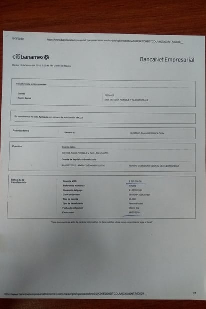 Al final, el Sapal se 'colgó' para poder seguir atendiendo a la ciudadanía, ya que los usuarios exigen el recibo por su pago. (EL SIGLO DE TORREÓN)