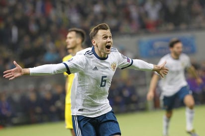 Con dos goles del mediocampista Denís Chéryshev, además de Artem Dzyuba y un autogol del kazajo Abzal Beysebekov, Rusia doblegó a Kazajistán. (Especial)