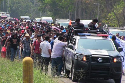 Son alrededor de mil 500 personas provenientes de Centroamérica, por lo que la dependencia se encuentra lista para recibir a este contingente y hacer las acciones convenientes. (ARCHIVO)