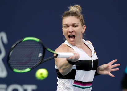 Simona Halep no tuvo mayores problemas para derrotar 6-3, 6-3 a la mayor de las hermanas Williams.