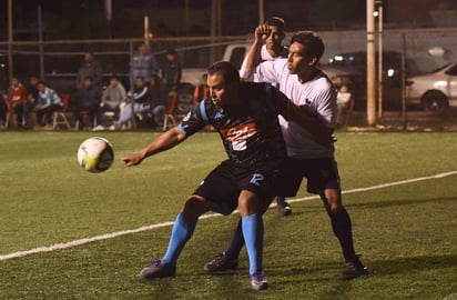 Todo está listo para que mañana, se lleve a cabo la segunda jornada en la Liga de Campeones Laguna de Futbol 7. (EL SIGLO DE TORREÓN)