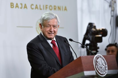 AMLO señaló que analizarán la respuesta del Vaticano. (EL UNIVERSAL)