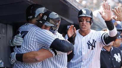 Por los Yankees, los dominicanos Miguel Andújar de 3-1, una remolcada; y Gary Sánchez de 4-1. El venezolano Gleyber Torres de 3-1. (Especial)