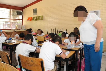 Afirma el dirigente de la Sección 35 del SNTE, Fernando Mora Garza, que los docentes no serán despedidos a causa de la Reforma Educativa, lo que brinda tranquilidad al gremio. (EL SIGLO DE TORREÓN)