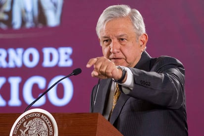 'Con el inicio de una nueva Administración, encabezada por Andrés Manuel López Obrador, la relación con los medios de comunicación se ha deteriorado considerablemente', señala el informe. (ARCHIVO)