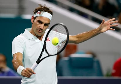 Roger Federer buscará hoy su cuarto título del Abierto de Miami.