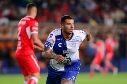 Edwin Cardona marcó el tercer gol de Pachuca.