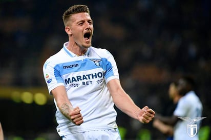 La solitaria anotación que valió para la victoria de la visita, fue obra del serbio Sergej Milinkovic al minuto 12. (Especial)