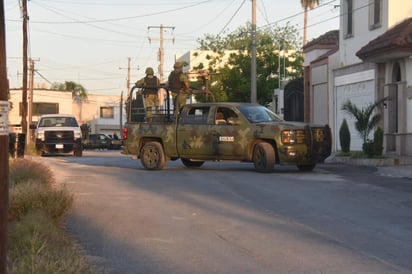 La tarde del miércoles se generó la movilización en la colonia residencial Santa Mónica. (EL SIGLO COAHUILA)