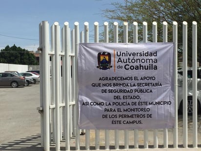 Marcelo Lara, subdirector administrativo de la Oficialía Mayor de la UAdeC, informó hoy jueves que se han girado instrucciones para que todas las escuelas en el estado tengan una coordinación estrecha con alumnos, maestros, personal operativo y hasta padres de familia en el tema de redes sociales. (EL SIGLO DE TORREÓN)