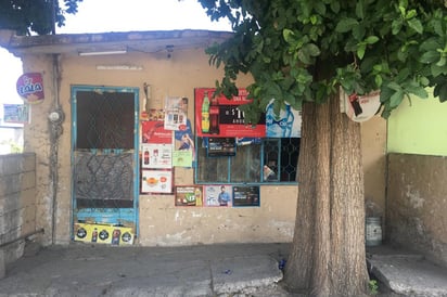 El robo ocurrió en una miscelánea ubicada sobre el bulevar Laguna y la calle Primera del Tiro de la colonia Vicente Guerrero. (EL SIGLO DE TORREÓN) 