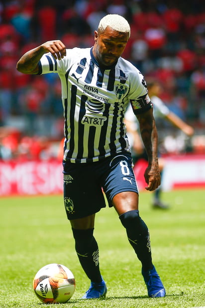 El delantero de Rayados Dorlan Pabón aseguró que no llegó a los golpes con su entrenador, pero que sí discutieron.