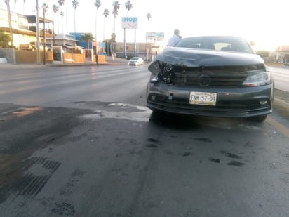 En el accidente no hubo personas lesionadas de gravedad, sólo daños materiales de consideración.