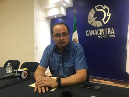 Rolando Rivero, presidente de la cúpula industrial, expuso que la falta de comunicación efectiva entre empresa y trabajadores, que gente ajena a la empresa aprovecha y se acerca para confundir a los trabajadores. (EL SIGLO COAHUILA)
