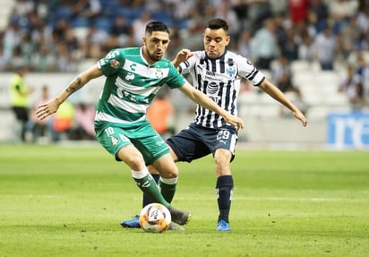 Santos visita hoy el estadio BBVA de Monterrey en busca de sumar puntos para mantener esperanzas de Liguilla. (EFE)