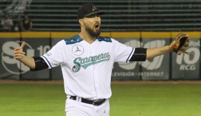 Saltillo igualó 2-2 en el cuarto capítulo mediante cuadrangular de Leandro Castro y nuevamente Guerreros se fue adelante con un vuelacercas de Alonzo Harris, en el quinto episodio. (ARCHIVO)