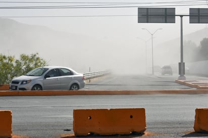 Coahuila, Nuevo León y Tamaulipas tendrán rachas de vientos superiores a los 70 kilómetros por hora, con posibles tolvaneras. (ARCHIVO)