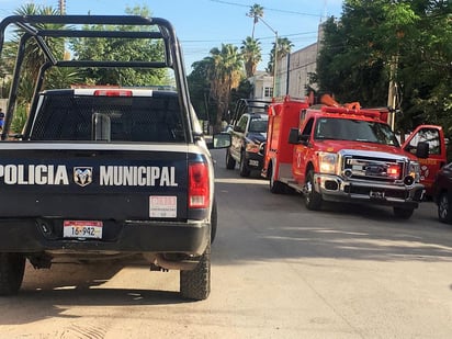 Además de las corporaciones de rescate, acudieron al sitio tres patrullas de la Dirección de Seguridad Pública Municipal. (EL SIGLO DE TORREÓN)