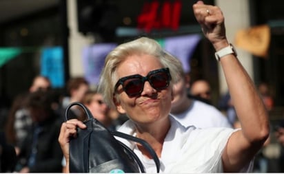 Activista. Emma Thompson se suma a protesta en Londres. (ESPECIAL)