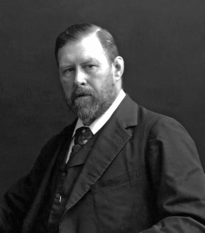 Los primeros siete años de su vida, Abraham 'Bram' Stoker, quien nació el 8 de noviembre de 1847 y murió el 20 de abril de 1912, transcurrieron en cama por una parálisis que le impedía caminar. (ESPECIAL)