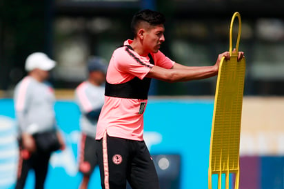 Edson Álvarez, del América, durante un entrenamiento en las instalaciones de Coapa, en la Ciudad de México, México. (Jam Media)