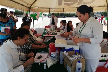 Invitan a una edición más de las jornadas 'IMSS para todos'; será este lunes en la explanada de la Plaza Mayor de Torreón. (ARCHIVO)