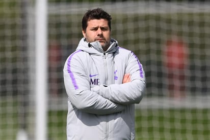 Al final, Pochettino, de 47 años, quien también ha dirigido al Espanyol de Barcelona y al Southampton FC, dijo no.