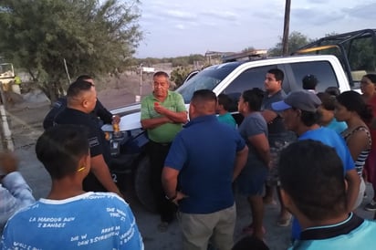 Habitantes del ejido Atalaya se manifestaron por construcción de antena... nuevamente.