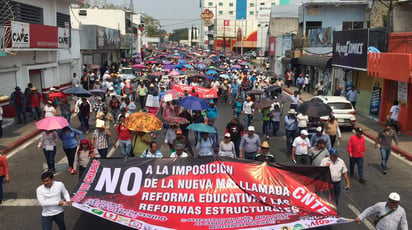 La Coordinadora no está de acuerdo con la reforma educativa planteada por el actual Gobierno, ni con la de Peña Nieto. (ARCHIVO)