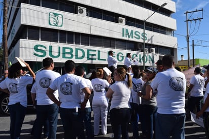 Salen a las calles en marcha por Día del Trabajo. (EL SIGLO DE TORREÓN)