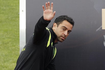 Xavi Hernández, histórico mediocampista español, anunció su retiro del balompié mundial al término de la temporada qatarí. (ARCHIVO)