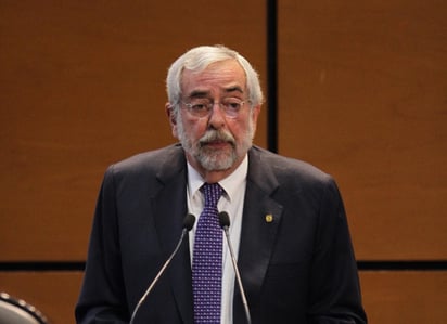 El rector de la Universidad Nacional Autónoma de México (UNAM), Enrique Graue Wiechers, pidió al gobierno federal que lleve a cabo un desarme nacional para evitar tragedias como la muerte de la alumna de Colegio de Ciencias y Humanidades (CCH) Oriente, Aideé Mendoza Jerónimo. (ARCHIVO)