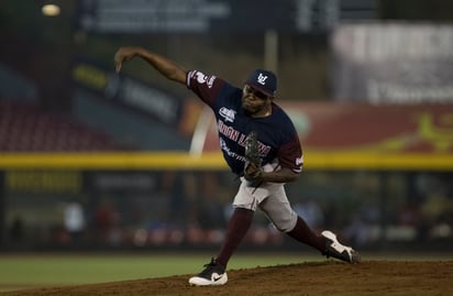 El dominicano Frankie de la Cruz no permitió carreras en 8 entradas y logró su cuarto triunfo. (CORTESÍA TIJUANA)