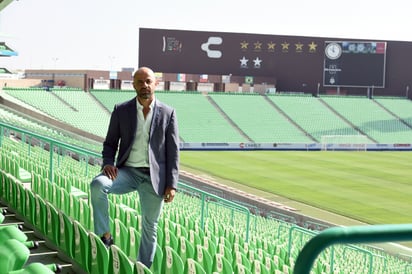 Difícil reto tendrá Dante Elizalde al frente de Santos Laguna, pues tendrá que llenar los zapatos de Alejandro Irarragorri, quien logró 4 títulos de Liga MX con los Guerreros. (JESÚS GALINDO)