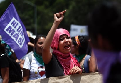 “Toda muerte violenta de mujer debe ser investigada con perspectiva de género, no descansaremos hasta lograrlo”, manifestó Marcela Robles Villela, vocera del colectivo Juntas. (ARCHIVO)