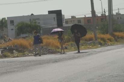 La Conagua informó que transcurre actualmente la semana más calurosa, en lo que va del año. Habrá más calor. (EL SIGLO DE TORREÓN)