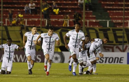 La Asociación Paraguaya de Fútbol (APF) manifestó sentirse orgullosa por ese cambio de sede. (ARCHIVO)