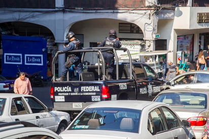 Los juicios de amparo están fechados el miércoles luego de que la madre del detenido acudió a la Fiscalía General del Estado y pidió ver a su hijo sin obtener respuesta positiva. (NOTIMEX)