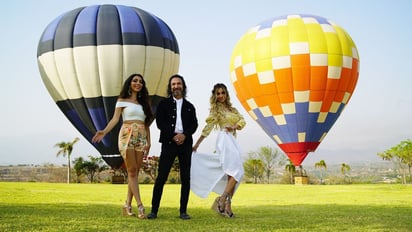 En familia. 'El Buki' y sus hijas Alison (i) y Marla (d) durante la grabación de su primer trabajo en conjunto.