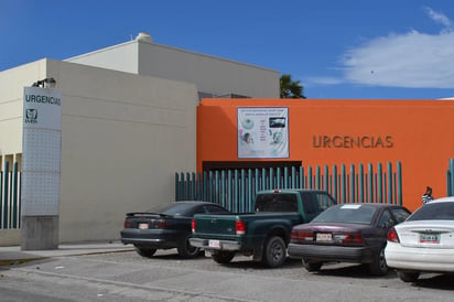 Los heridos se identificaron como Ange, Sanvobal, y Botello 'N', quienes fueron trasladados a bordo de una ambulancia hasta las instalaciones de la clínica número 51 del IMSS. (ARCHIVO)