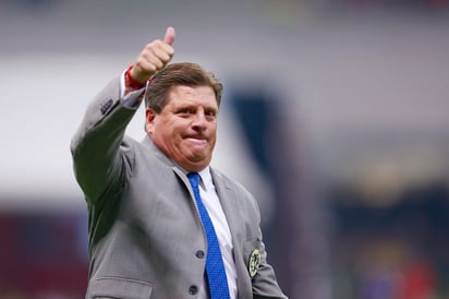 El estratega de las Águilas. Miguel Herrera, espera que el presidente del León pida disculpas. (JAM MEDIA)